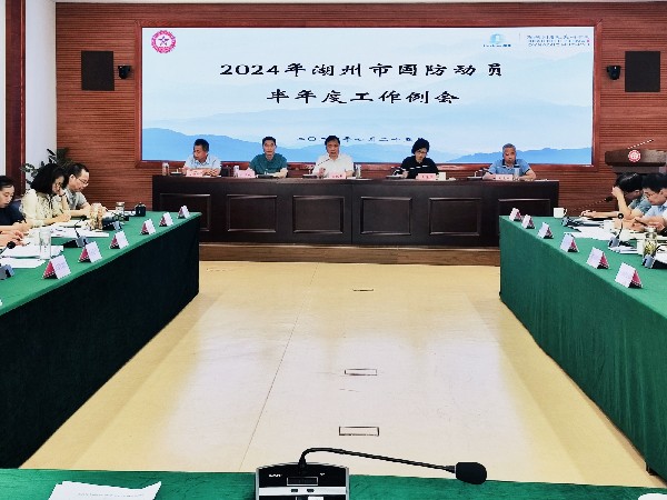 c889d74f8d0eb0f4043ccf2476ff189d_副本